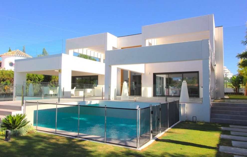 The best properties on the Costa del Sol in Spain | Inmolux Group