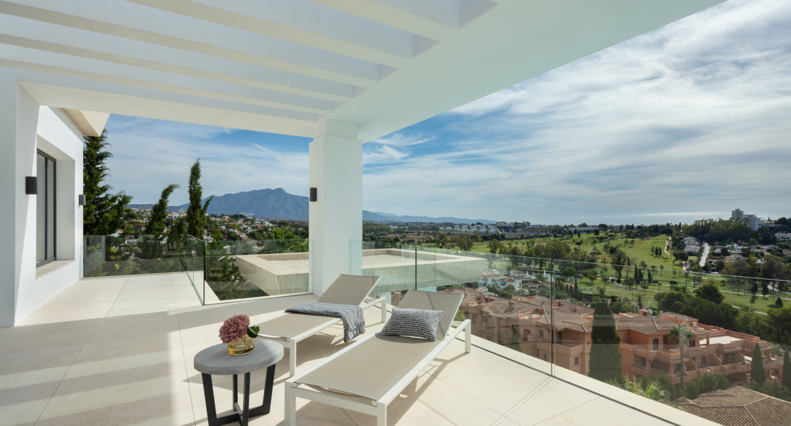 Extraordinary Villa in El Paraiso, Estepona