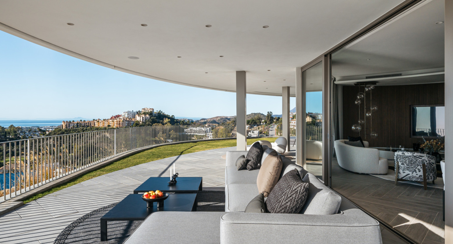 Apartamento en planta baja en Benahavís