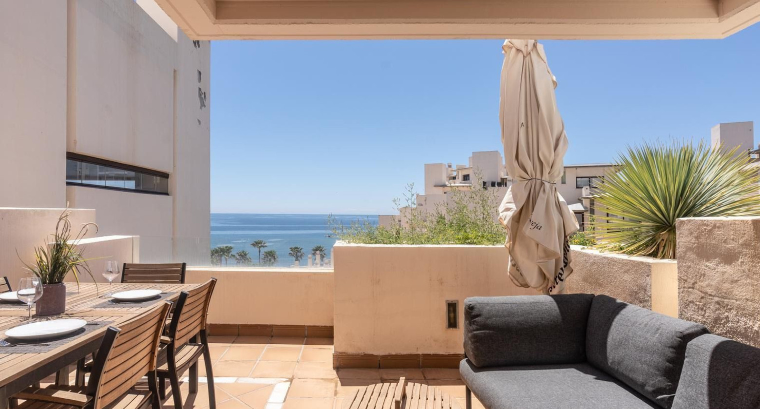 Penthouse in Bahía de la Plata, Estepona