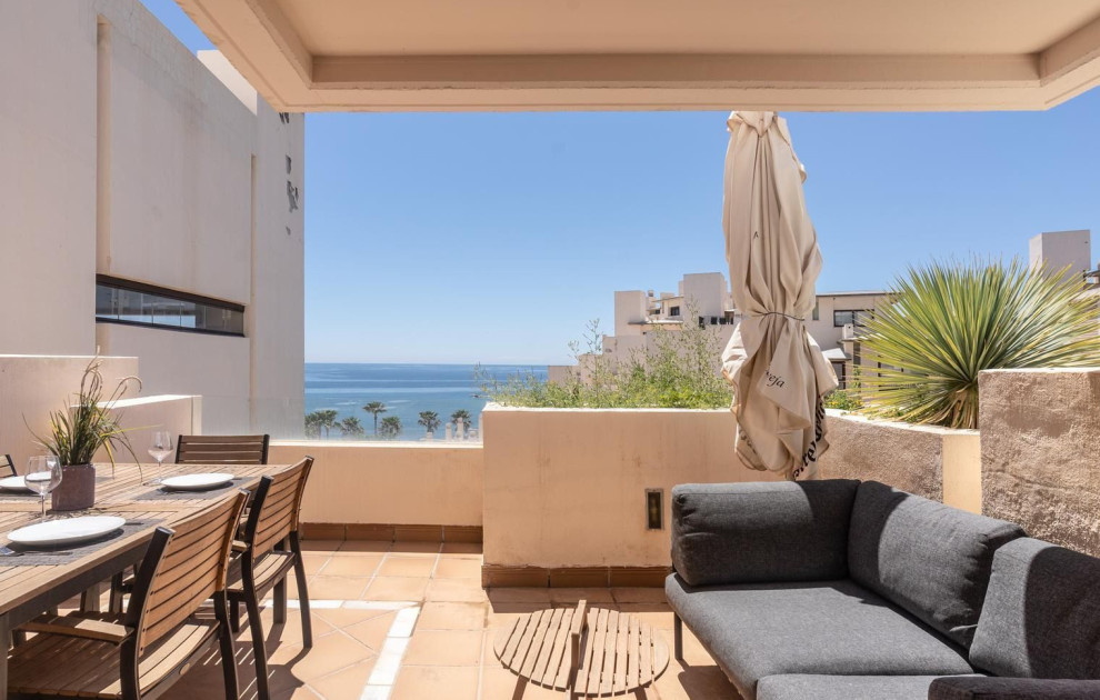 Penthouse in Bahía de la Plata, Estepona