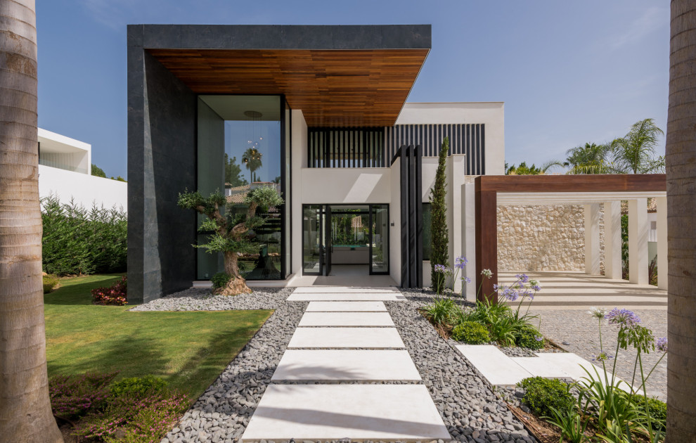 Architectural Masterpiece Villa in Nueva Andalucía, Marbella