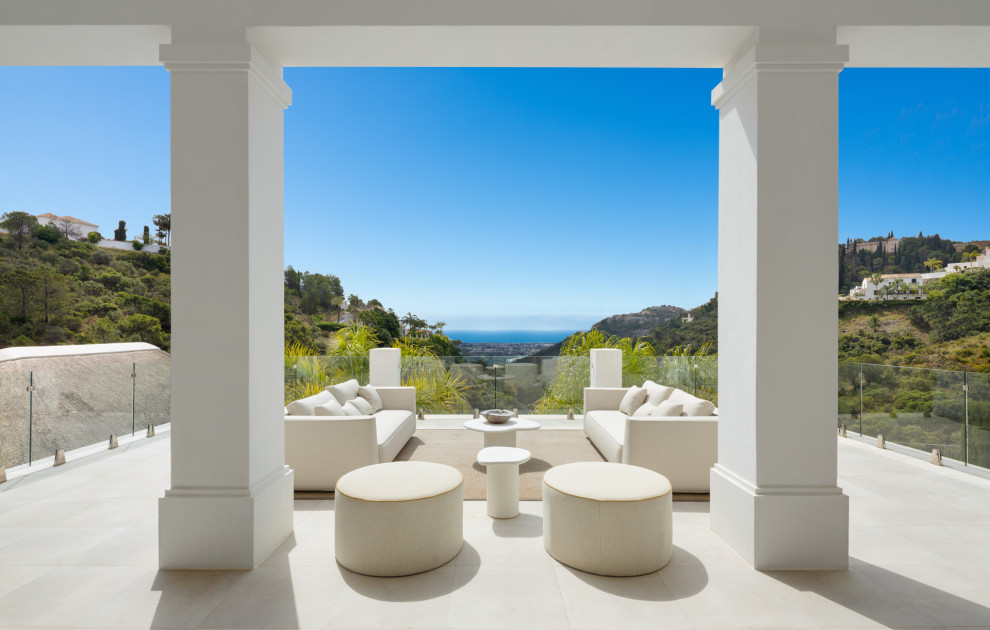Contemporary villa in El Madroñal, Benahavis