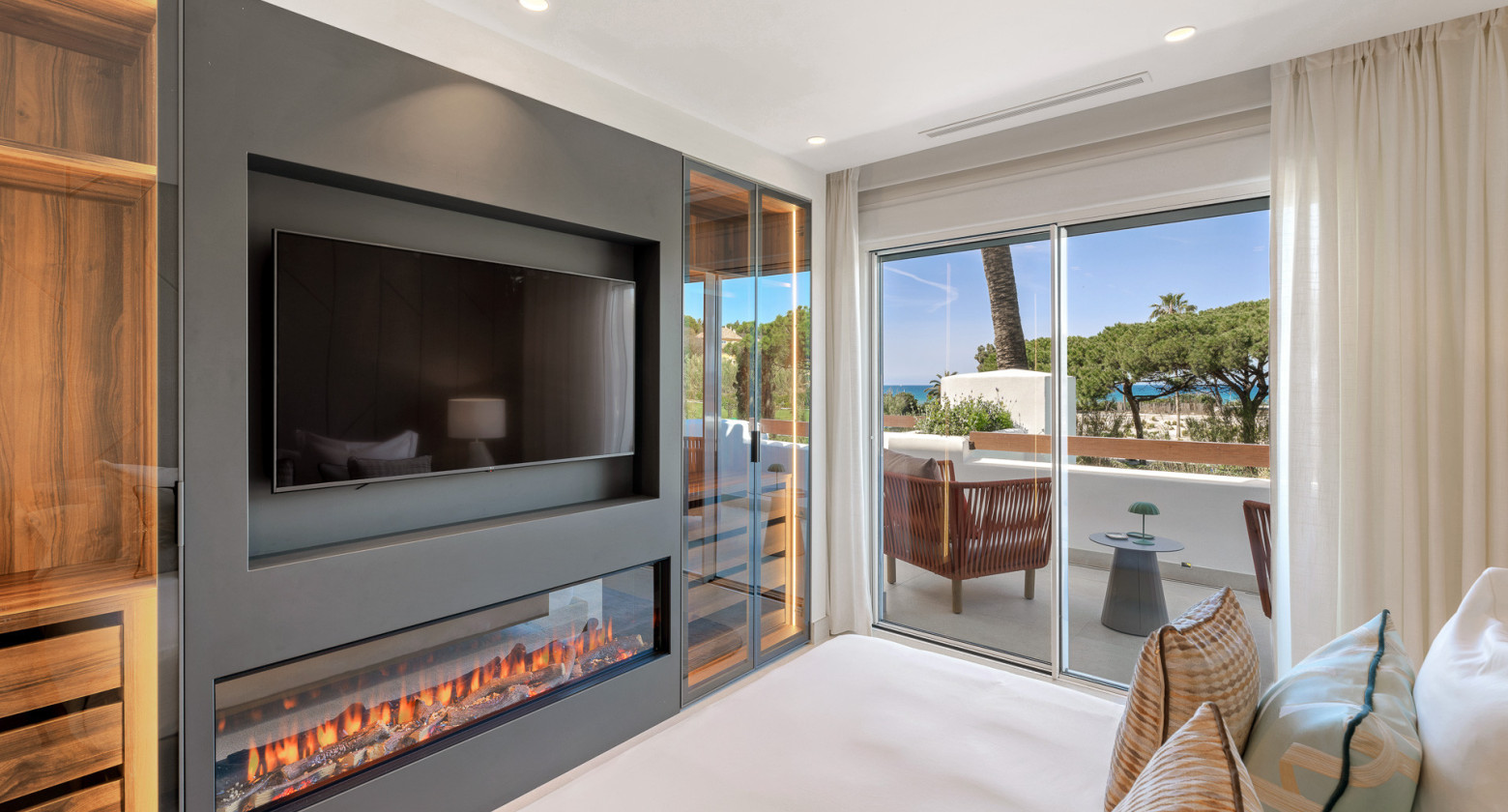 Fully renovated apartment in Los Monteros, Marbella