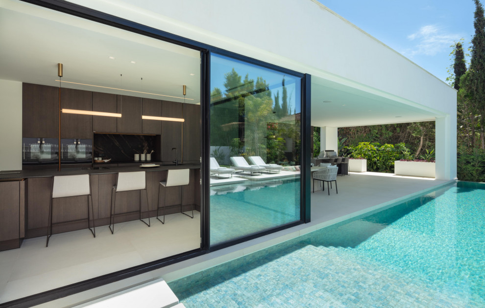 Modern luxury villa in Nueva Andalucia, Marbella
