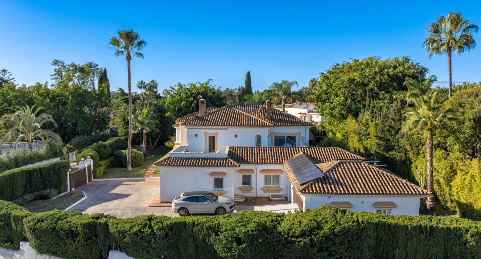 Exquisite Luxury Villa in Marbella’s Most Prestigious Location