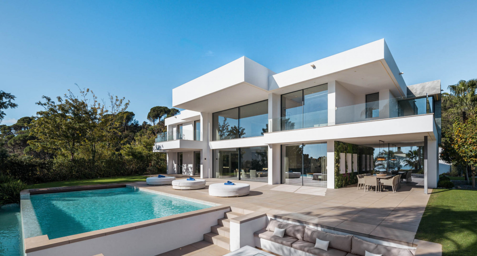 Obra maestra elegante con vistas al mar en El Madroñal