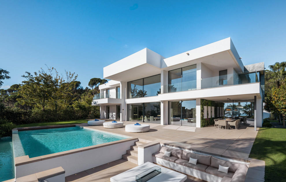 Obra maestra elegante con vistas al mar en El Madroñal