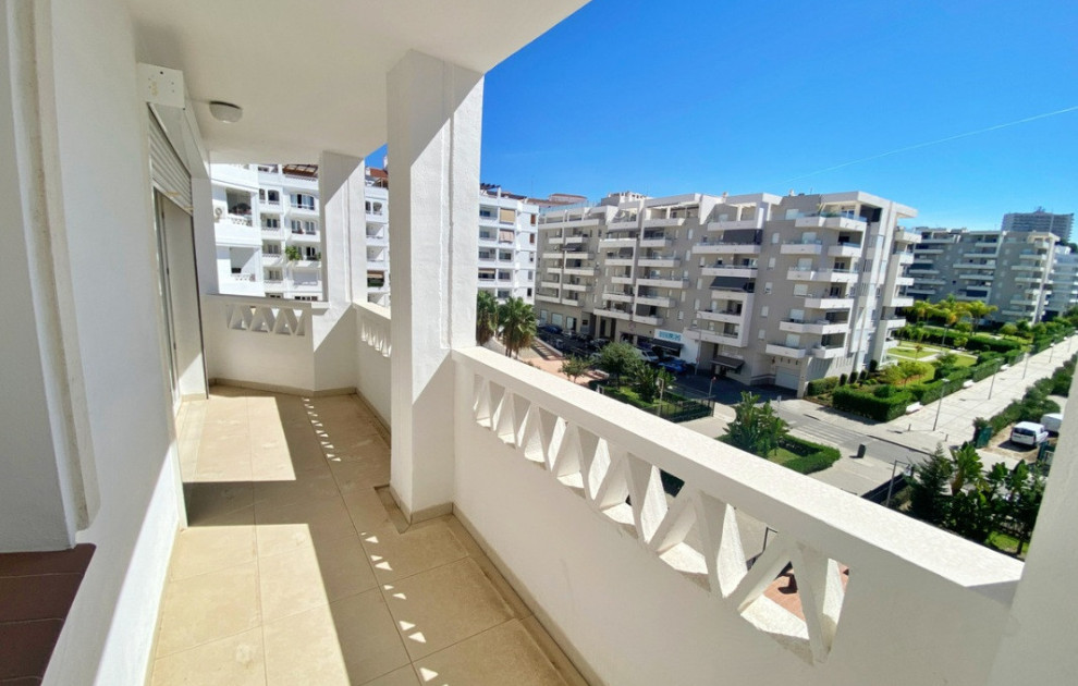 Spacious 4-Bedroom Apartment with Terraces and Parking Space
