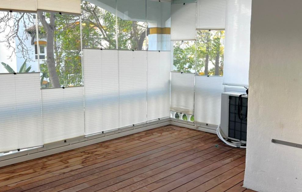 Two-bedroom apartment of 75 m² built in the prestigious Dama de Noche urbanisation, in Nueva Andalucía, a stone's throw from Puerto Banús and surrounded by golf courses.