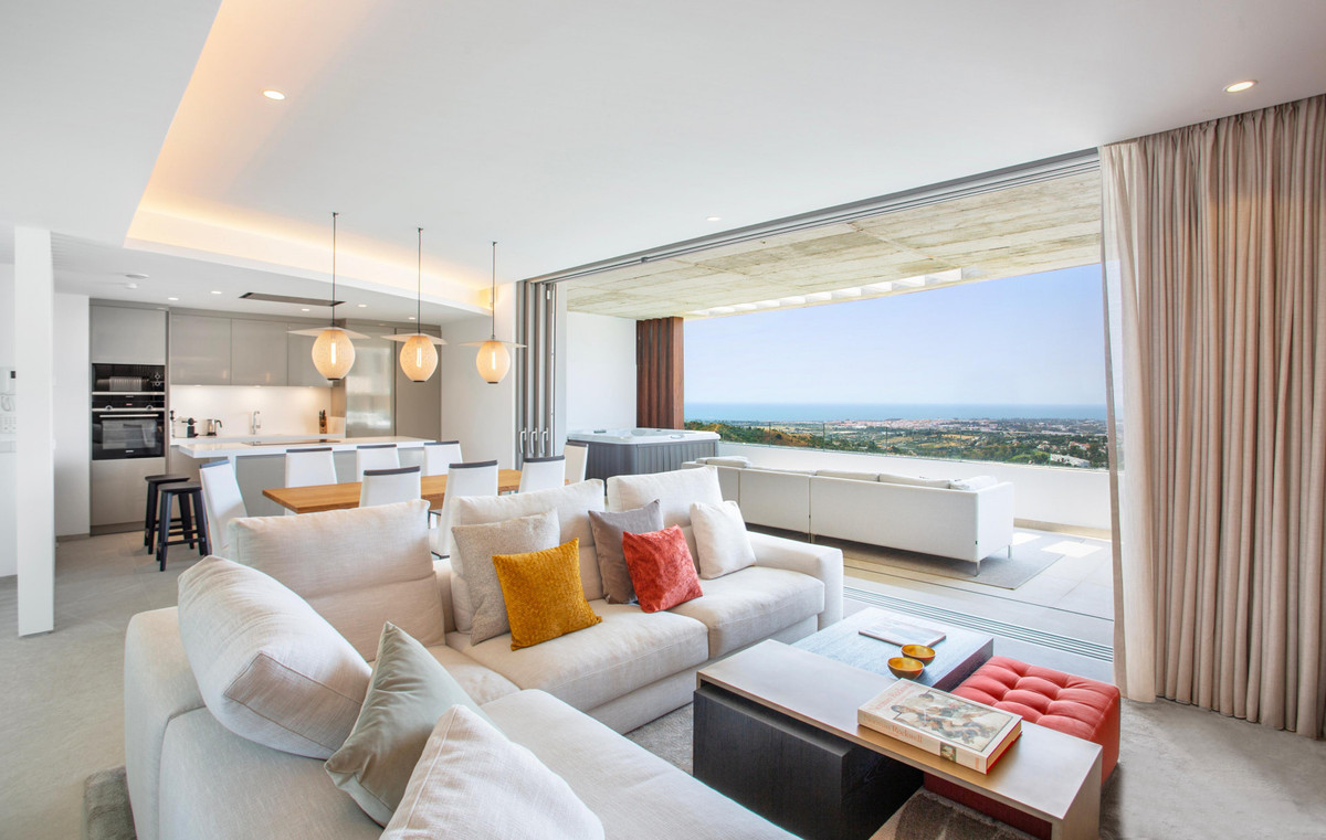 Penthouse — La Quinta