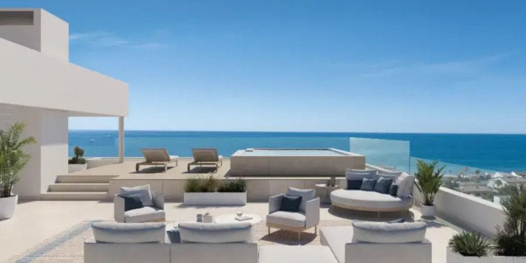 Апартамент нижний этаж — Estepona