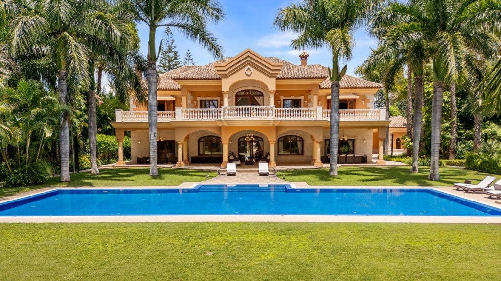 Вилла/Шале — Guadalmina Baja
