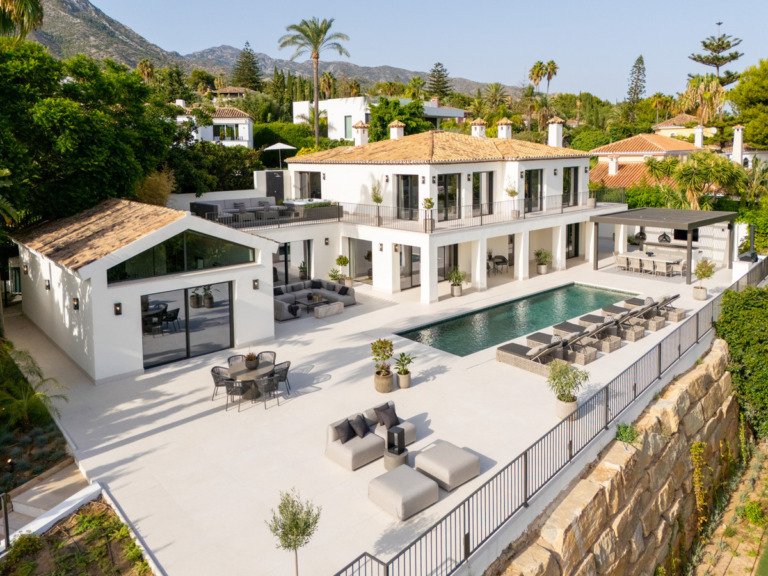 Villa – The Golden Mile