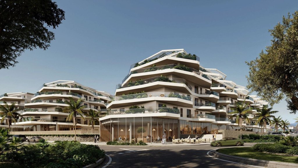 Middle Floor Apartment — Fuengirola