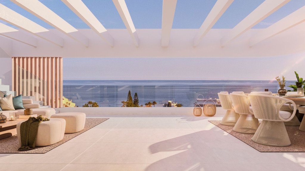 Middle Floor Apartment — Estepona