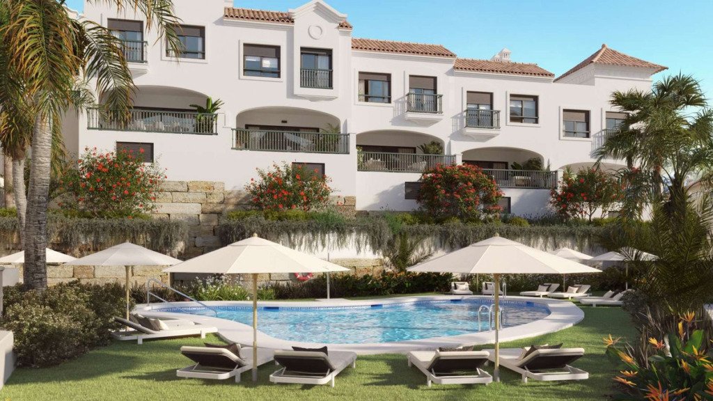 Villa – Chalet — Estepona