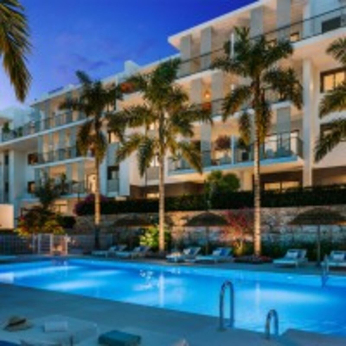 Villa – Chalet — Estepona