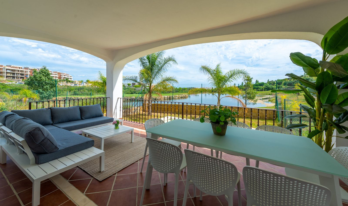 Pareada — Estepona