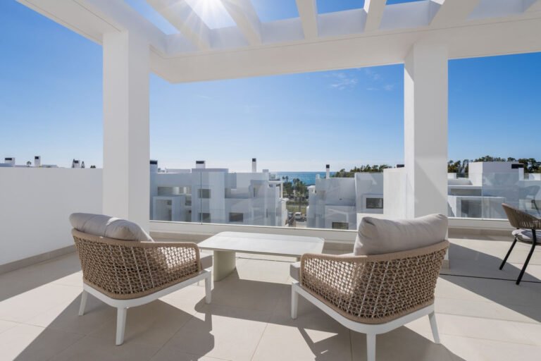 Appartement au dernier étage – Estepona