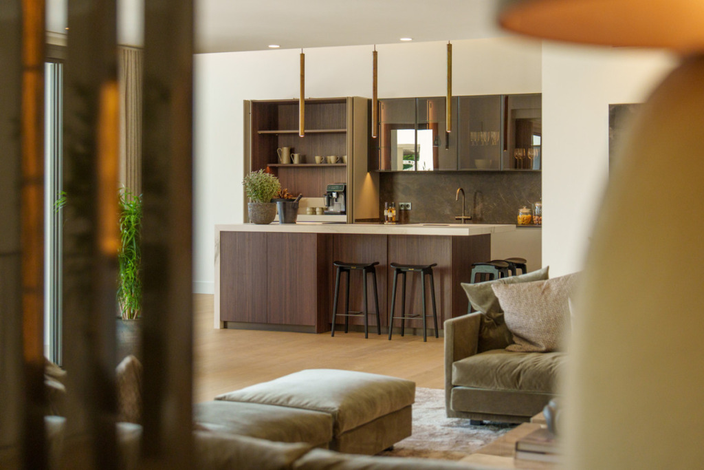 Detached Villa — The Golden Mile