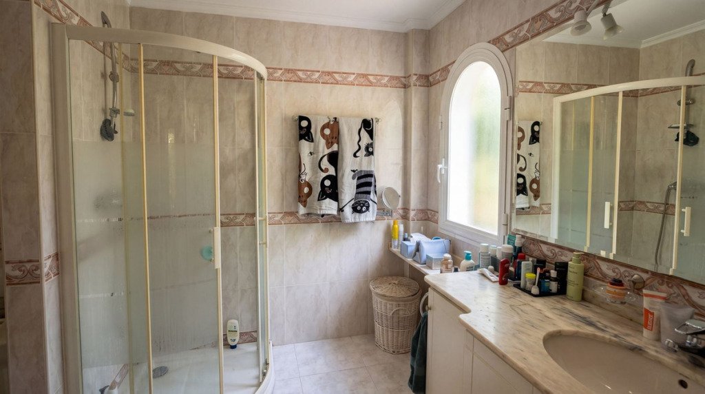 Villa – Chalet — Elviria