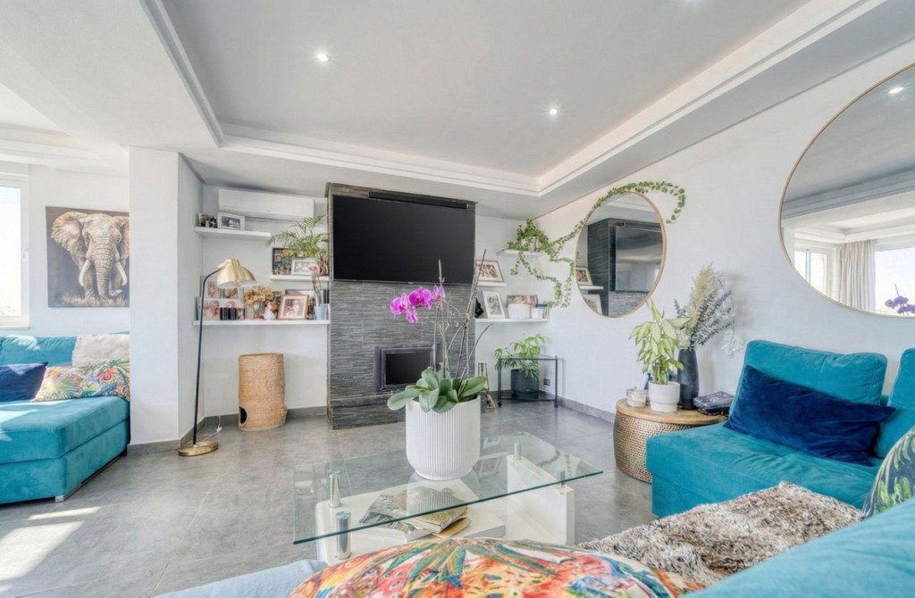 Villa – Chalet — Estepona