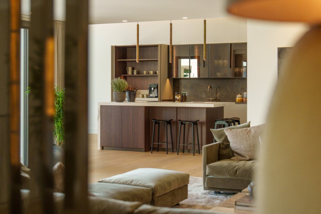 Detached Villa — The Golden Mile