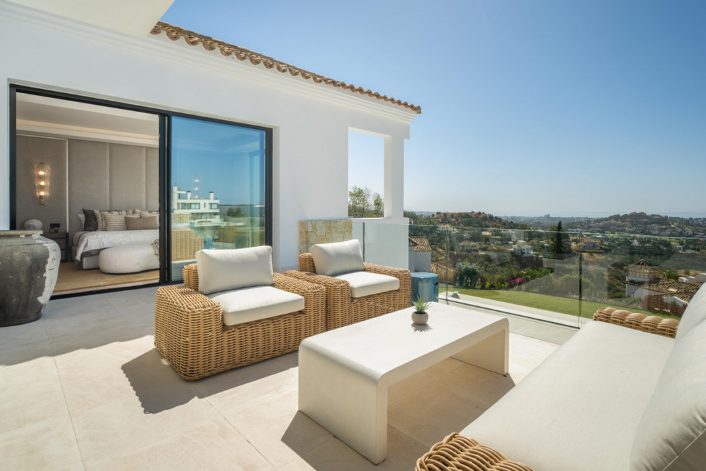 Detached Villa — Benahavís