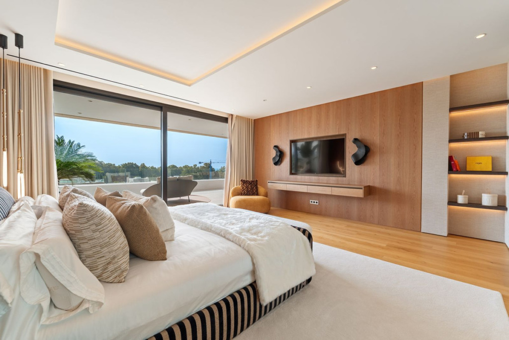 Villa – Chalet — Marbella