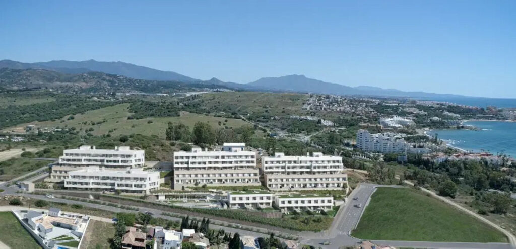Apartamento Planta Media — Estepona