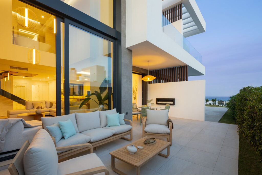 Detached Villa — Río Real