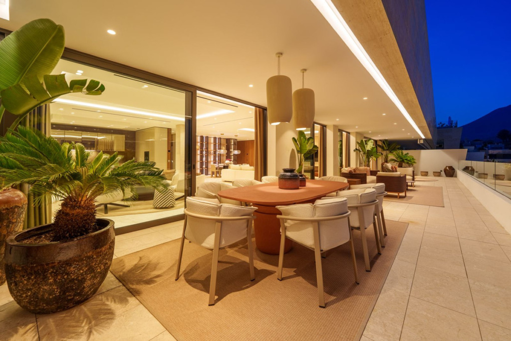 Villa – Chalet — Marbella