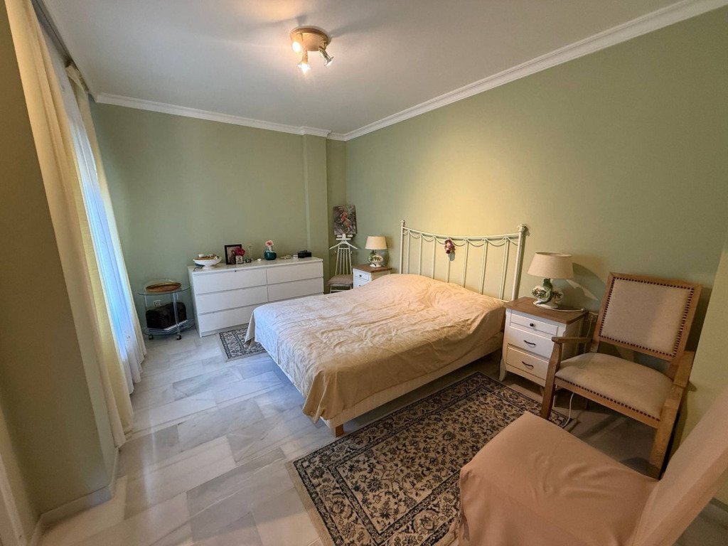 Villa – Chalet — Elviria