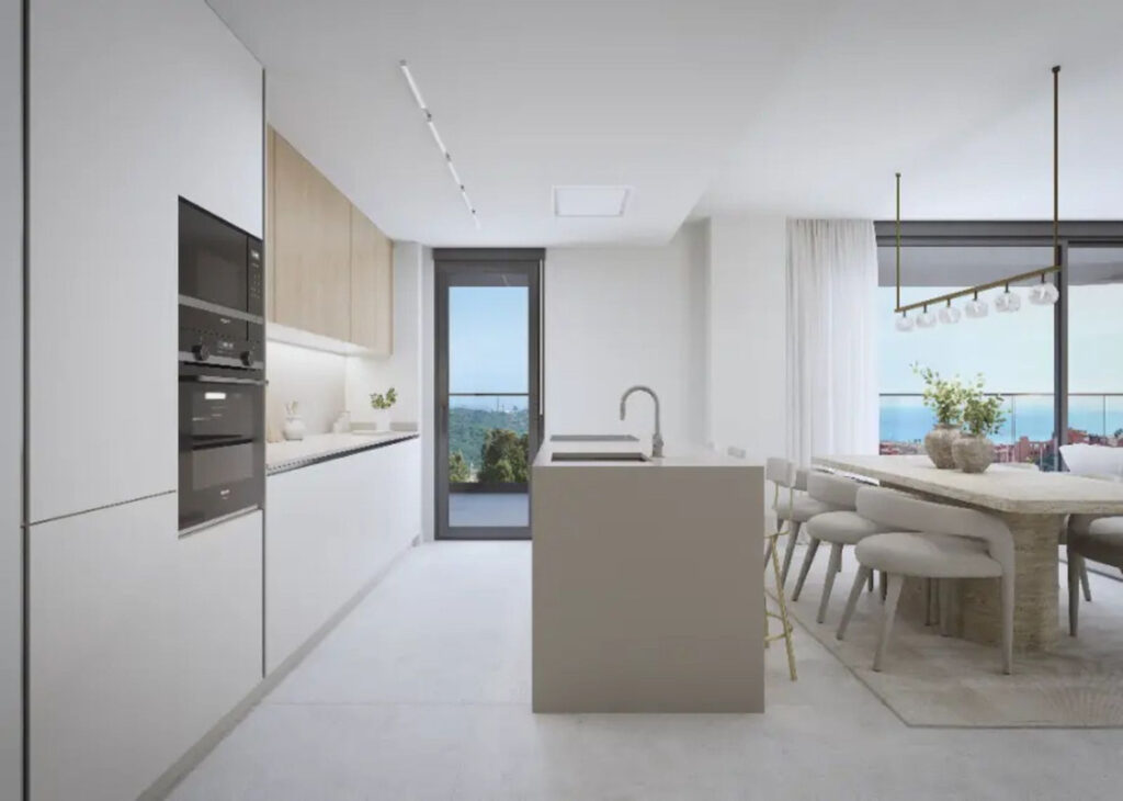 Apartamento Planta Media — Estepona