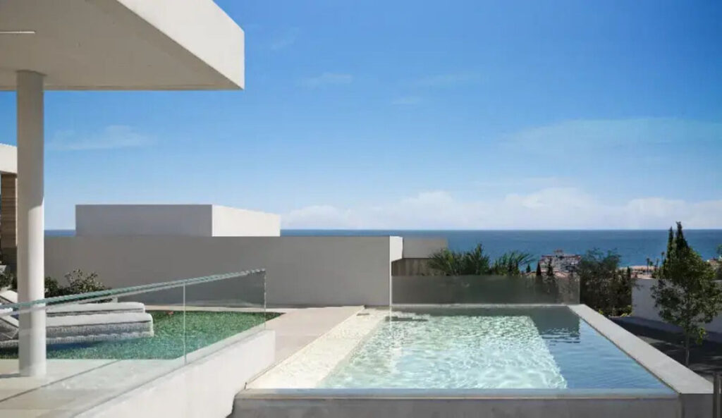 Villa – Chalet — Estepona