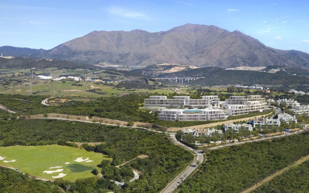 Middle Floor Apartment — Casares