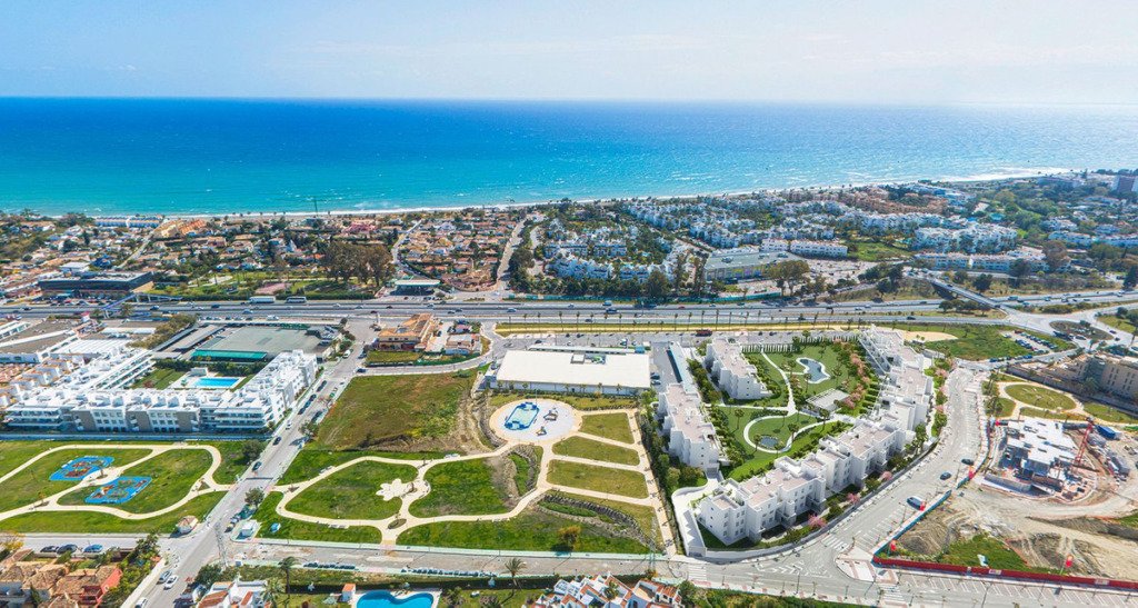 Апартамент нижний этаж — Estepona