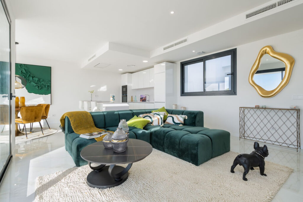 Top Floor Apartment — Estepona