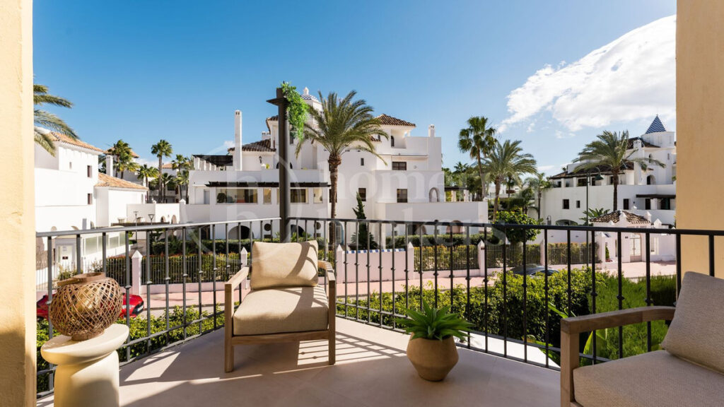 Villa – Chalet — Puerto Banús