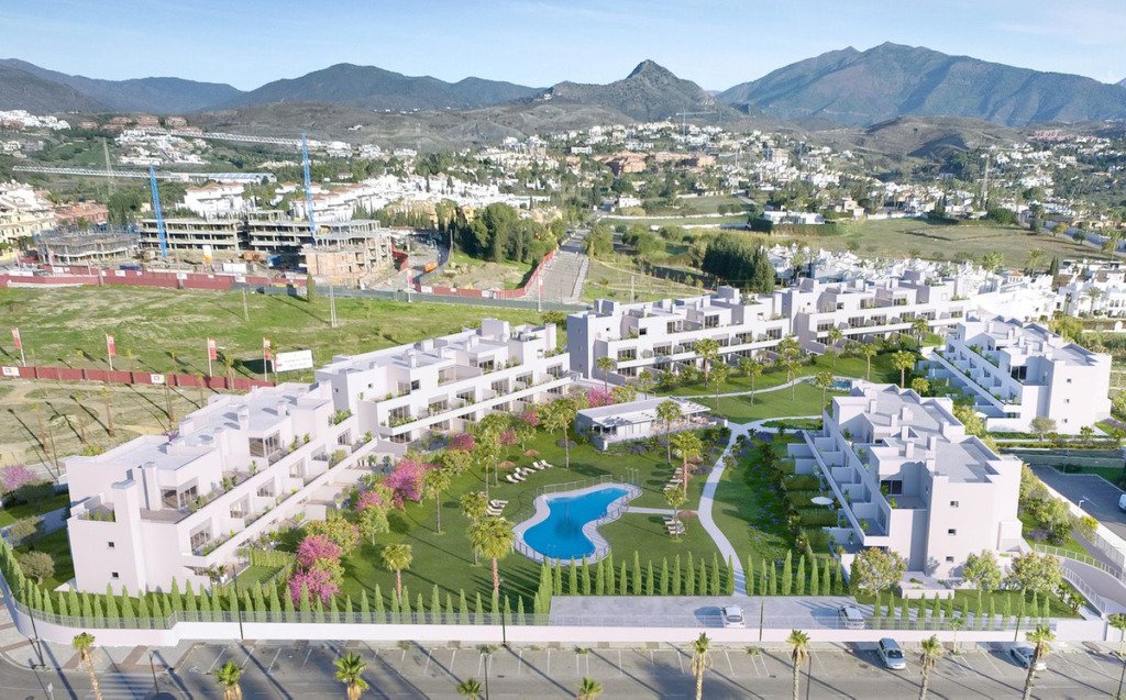 Апартамент нижний этаж — Estepona
