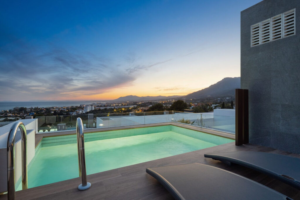 Detached Villa — Río Real
