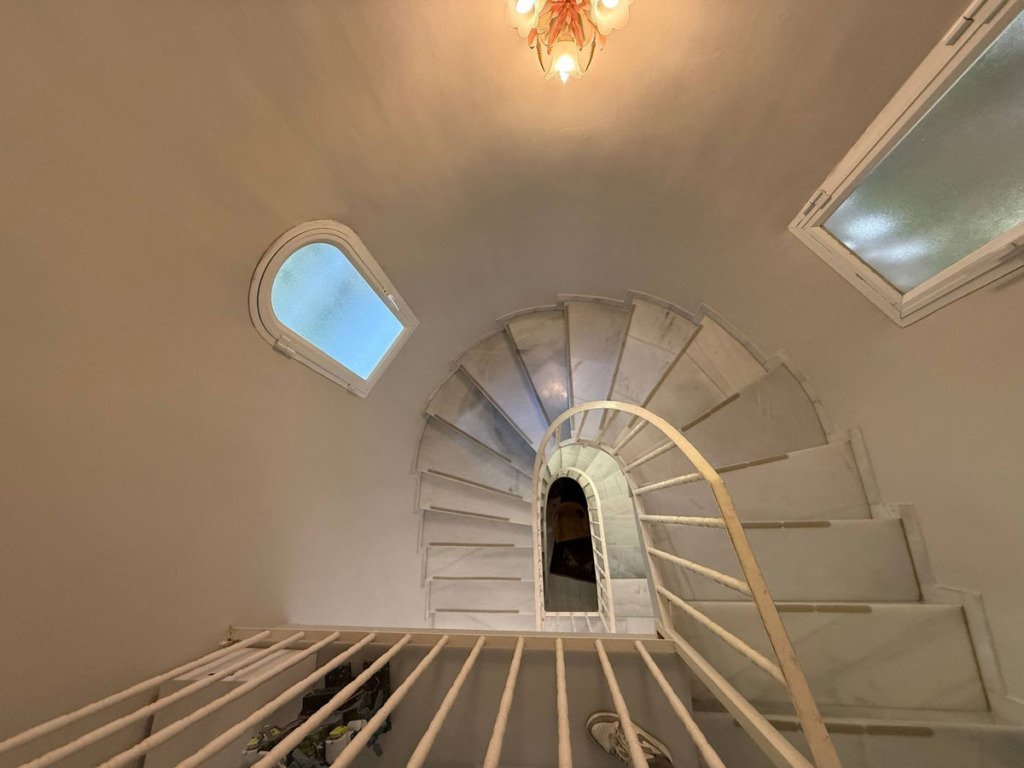 Villa – Chalet — Elviria