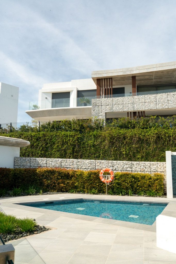 Middle Floor Apartment — Benahavís