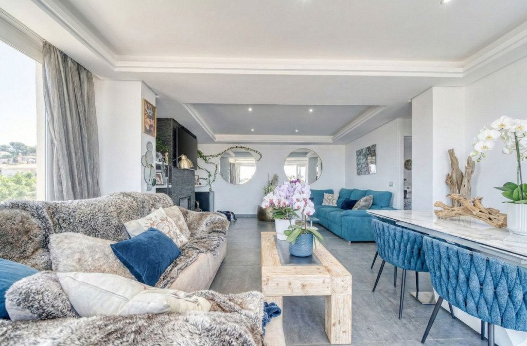 Villa – Chalet — Estepona