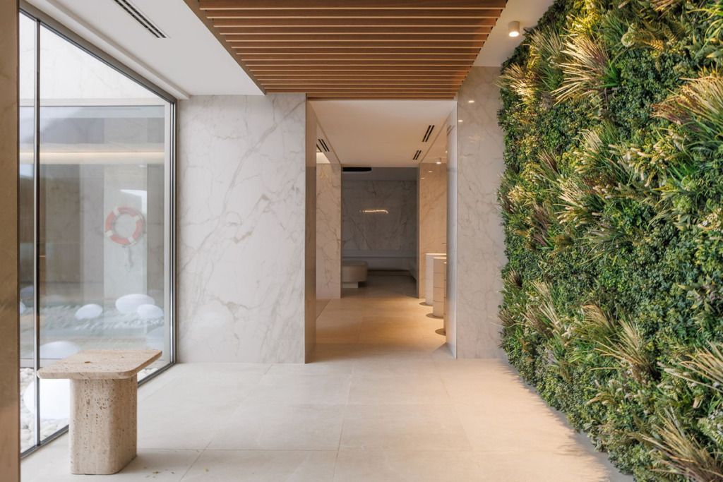 Middle Floor Apartment — Sierra Blanca