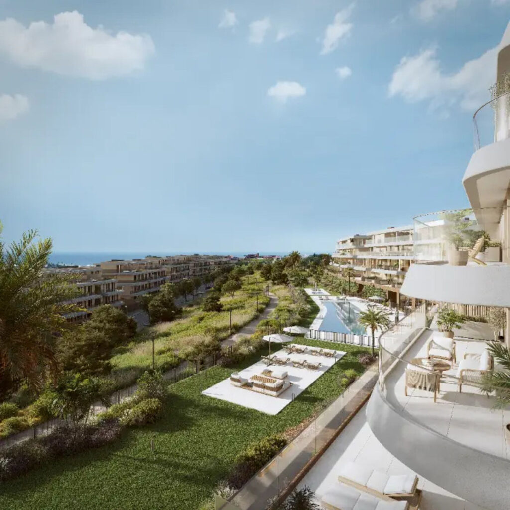 Middle Floor Apartment — Estepona