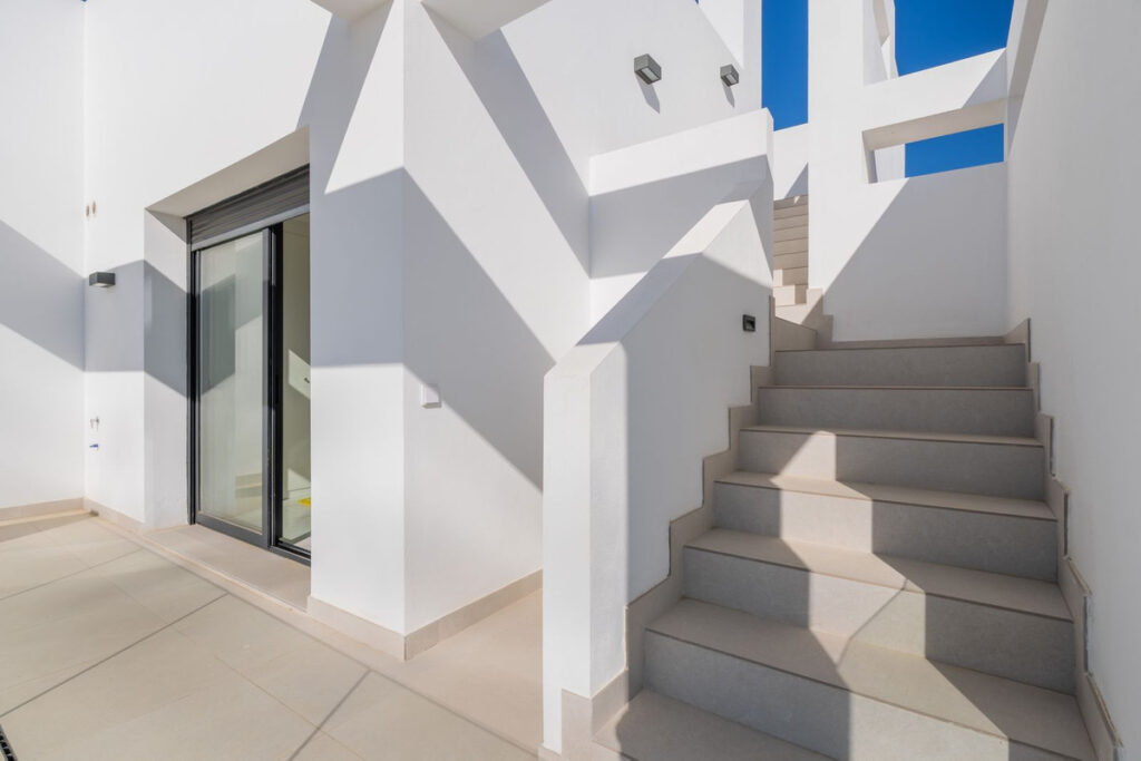 Top Floor Apartment — Estepona