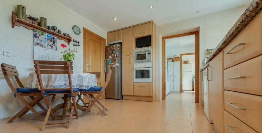 Villa – Chalet — Benahavís