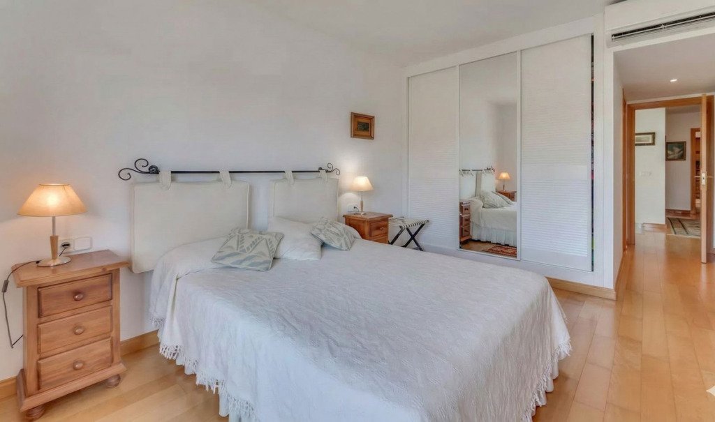 Detached Villa — Benahavís